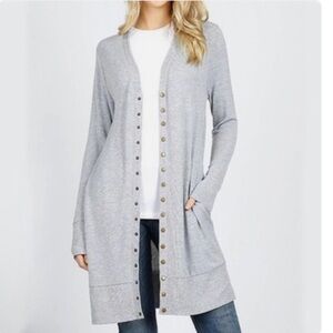 Zenana Outfitters Light Gray Button-Down Cardigan